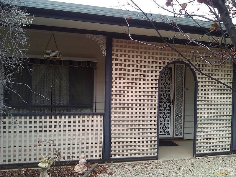 2 White Court, Aldinga Beach SA 5173