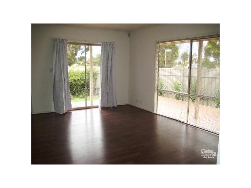 8 John Street, Aldinga Beach SA 5173