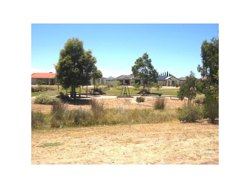 29 Bayside Avenue, Aldinga Beach SA 5173