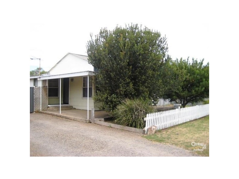 31 Whinnerah Ave, Aldinga Beach SA 5173
