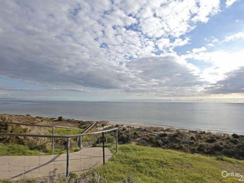 16 (Lot 559) Harvey Crescent, Aldinga Beach SA 5173