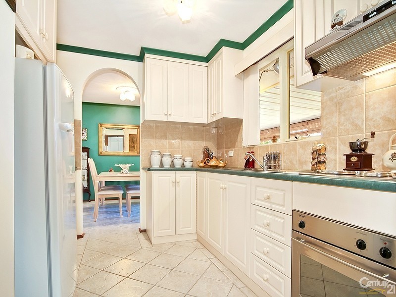 28 Irving Road, Aldinga Beach SA 5173