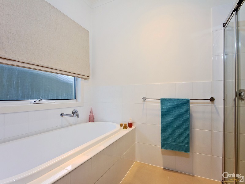 18 Whistlers Avenue, Aldinga Beach SA 5173