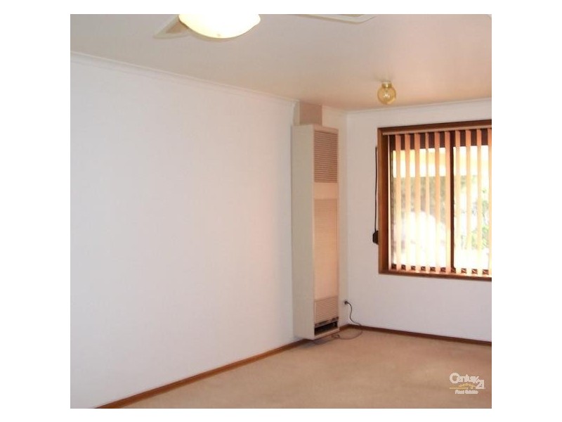 6 Greenlees Parade, Aldinga Beach SA 5173