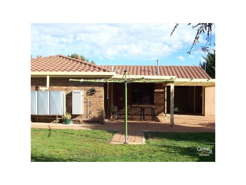 6 Greenlees Parade, Aldinga Beach SA 5173