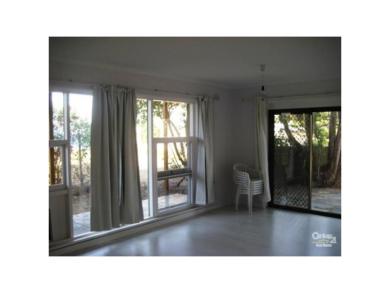 4 Symonds Street, Aldinga Beach SA 5173