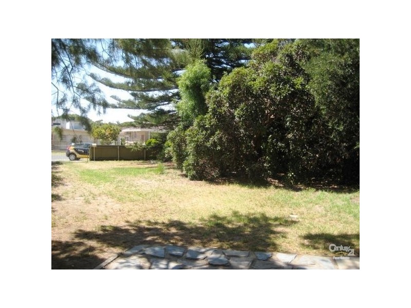4 Symonds Street, Aldinga Beach SA 5173