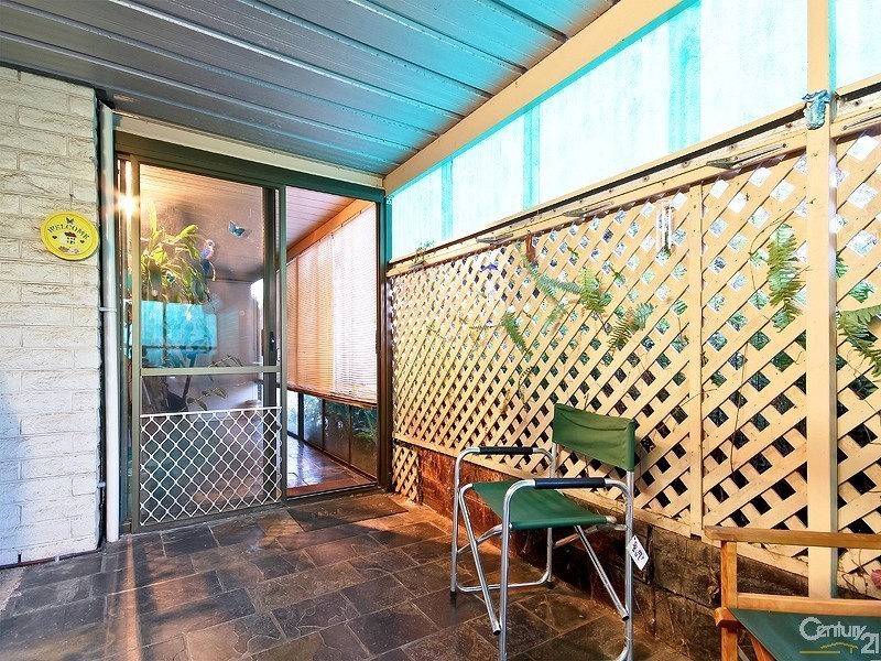 8 Quinliven Road, Aldinga Beach SA 5173