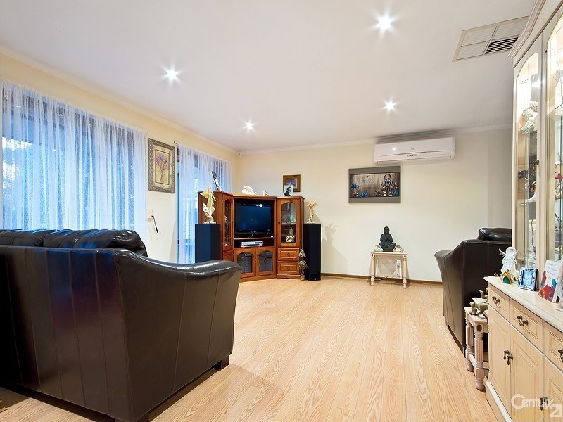 8 Lovelock Street, Aldinga Beach SA 5173