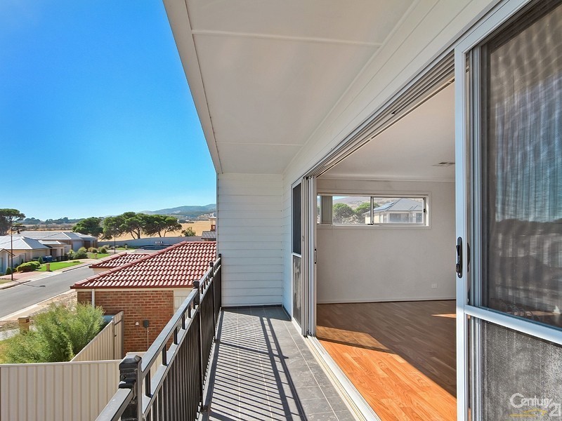 32 Oriana Drive, Sellicks Beach SA 5174