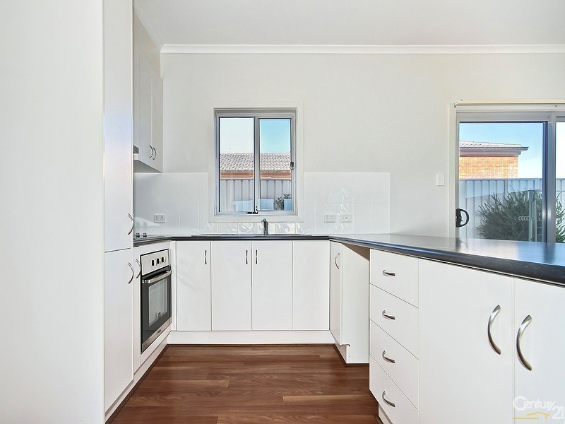 32 Oriana Drive, Sellicks Beach SA 5174