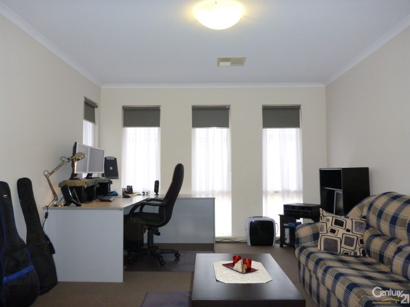 7 Seagull Street, Aldinga Beach SA 5173