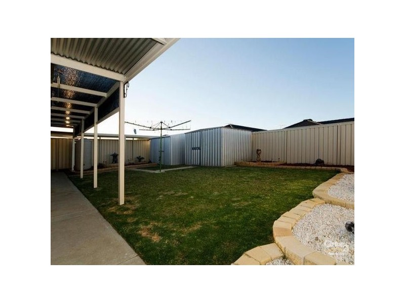 11 Cockle Avenue, Aldinga Beach SA 5173