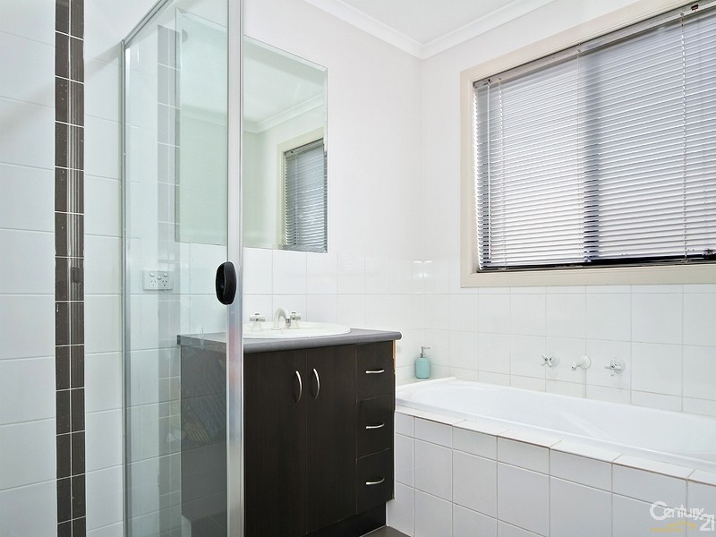 9 Blue Bay Avenue, Aldinga Beach SA 5173