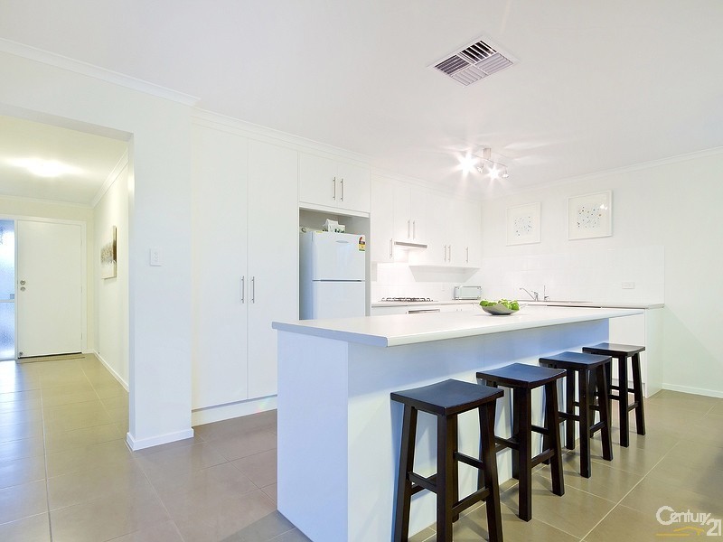 7 Polkinghorn Avenue, Aldinga Beach SA 5173