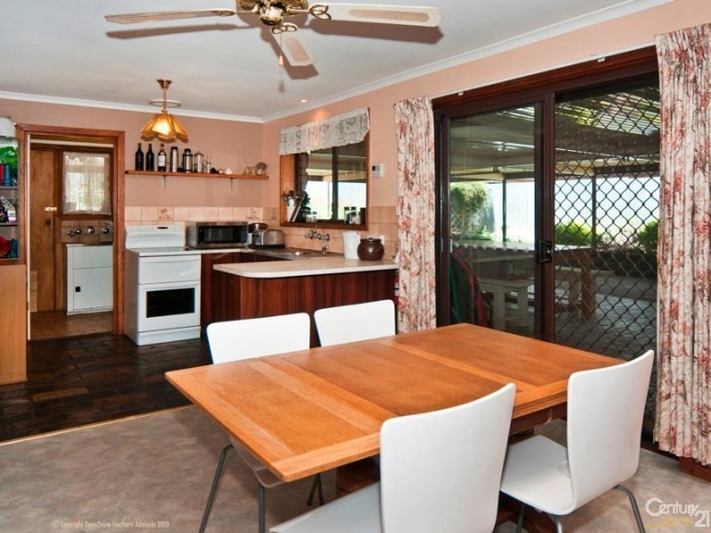 15 Siesta Crescent, Maslin Beach SA 5170