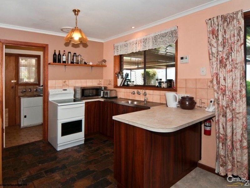 15 Siesta Crescent, Maslin Beach SA 5170