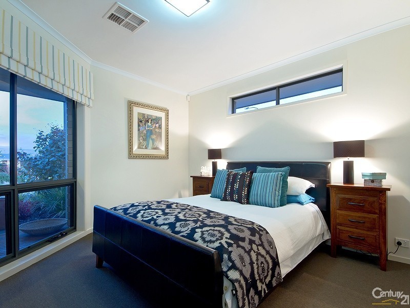 18 Wild Orchid Avenue, Aldinga Beach SA 5173