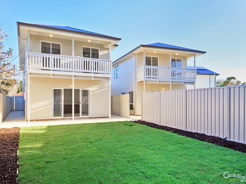 11 Hamilton Road, Aldinga Beach SA 5173