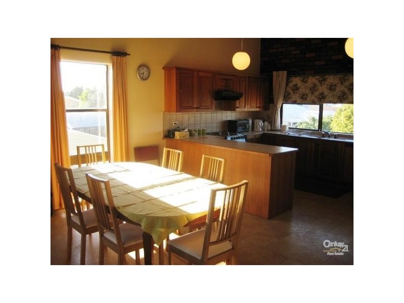 93 Esplanade, Aldinga Beach SA 5173