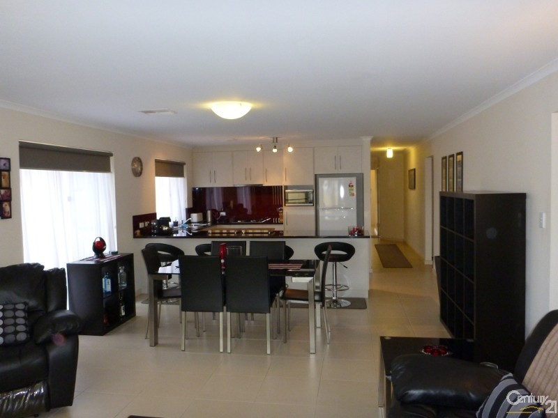 7 Seagull Street, Aldinga Beach SA 5173