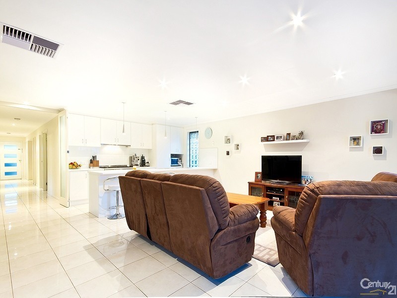 61 Dover Street, Aldinga Beach SA 5173
