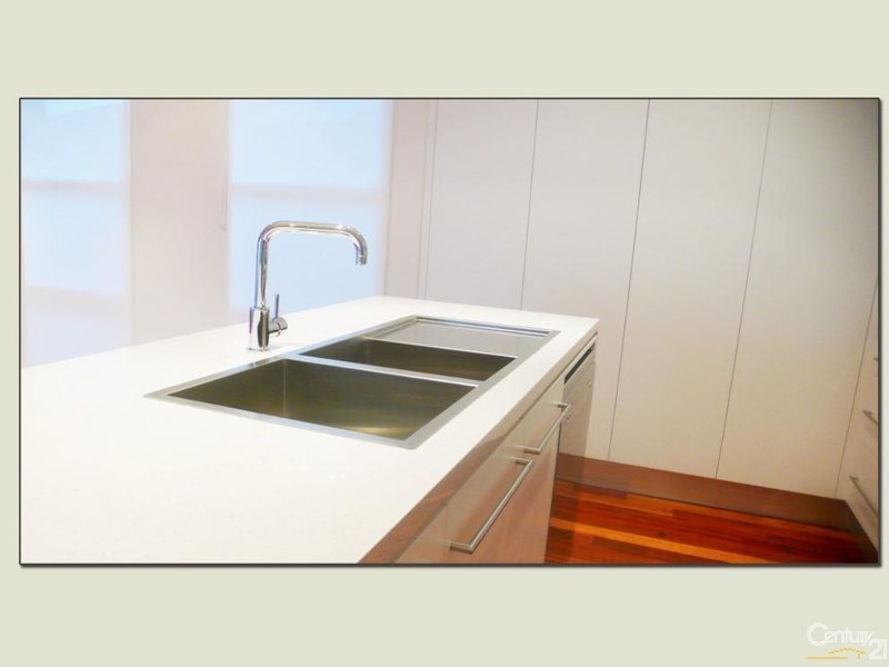 6 Mistletoe Street, Aldinga Beach SA 5173