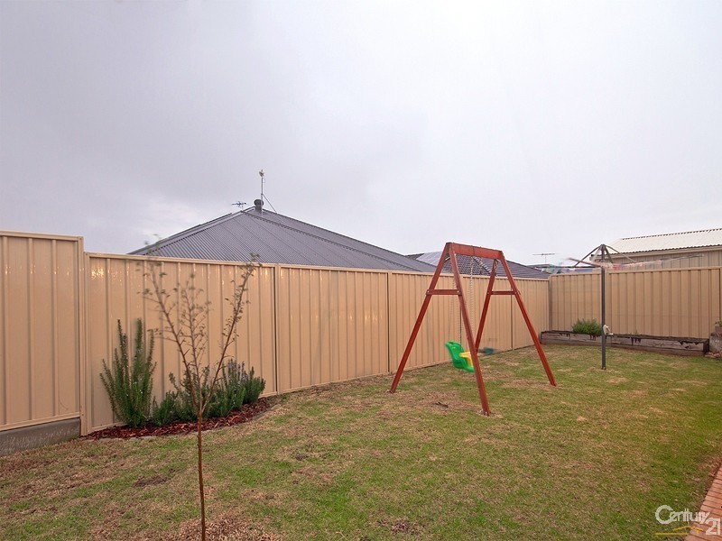 7 Tidewater Street, Aldinga Beach SA 5173