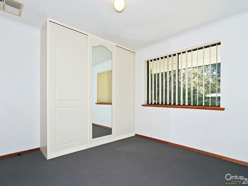 4 Parrot Road, Aldinga Beach SA 5173