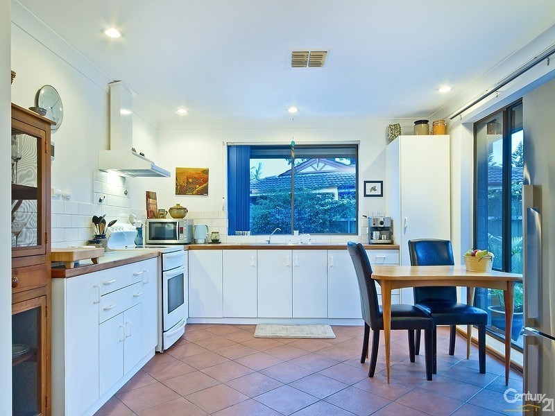 18 Helen Avenue, Aldinga Beach SA 5173