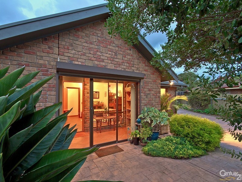 18 Helen Avenue, Aldinga Beach SA 5173