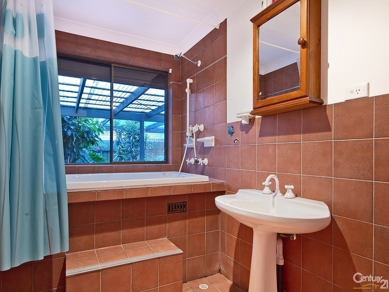 18 Helen Avenue, Aldinga Beach SA 5173