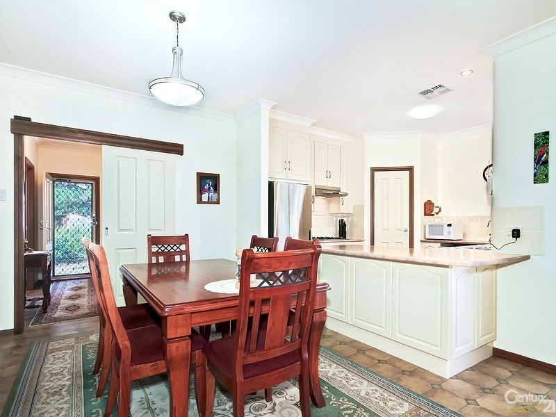 27 Dover Street, Aldinga Beach SA 5173