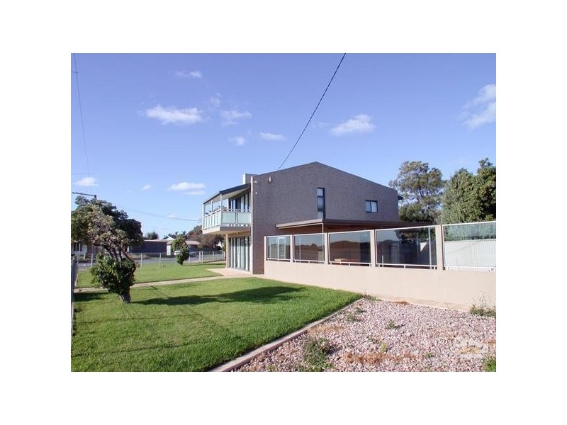130 Esplanade, Aldinga Beach SA 5173