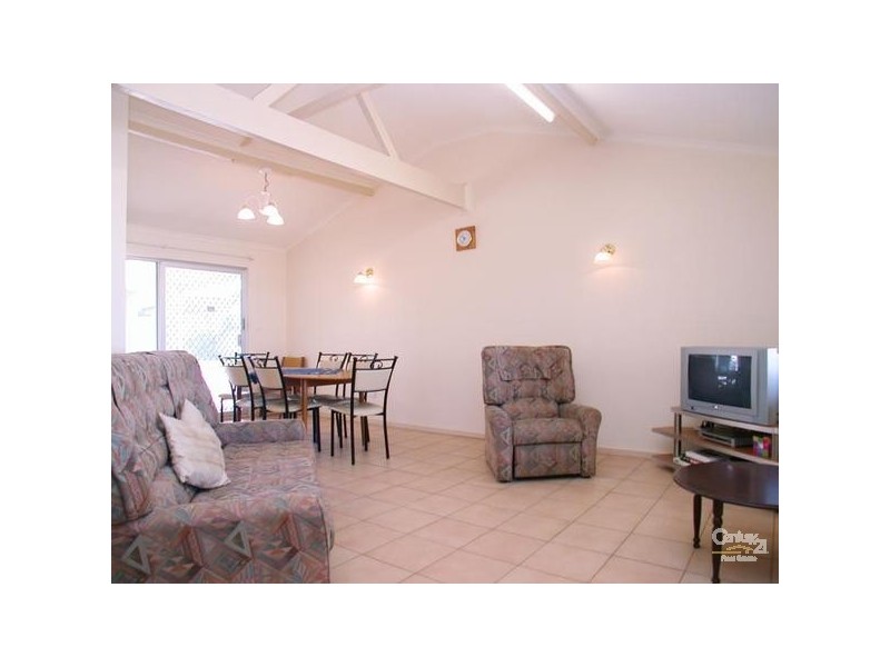 33 Aldam Avenue, Aldinga Beach SA 5173