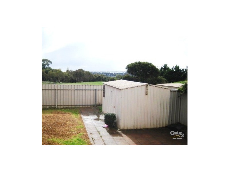 6 Corbyn Court, Moana SA 5169