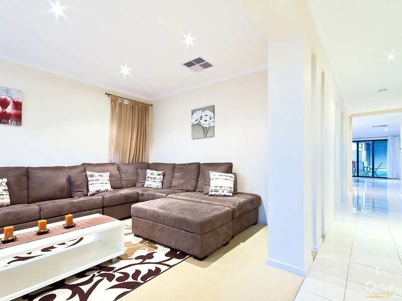 61 Dover Street, Aldinga Beach SA 5173