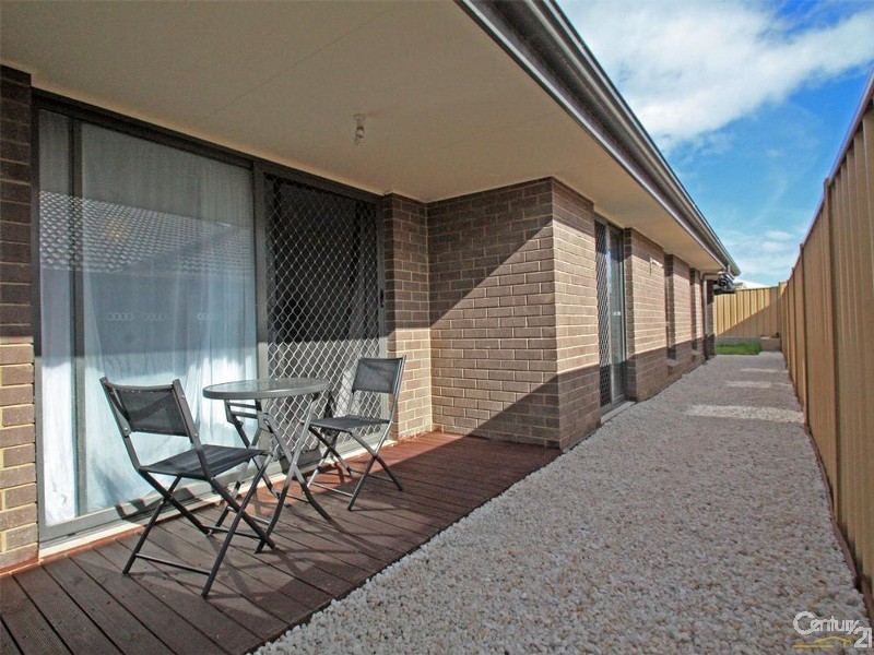 24 Whistlers Avenue, Aldinga Beach SA 5173