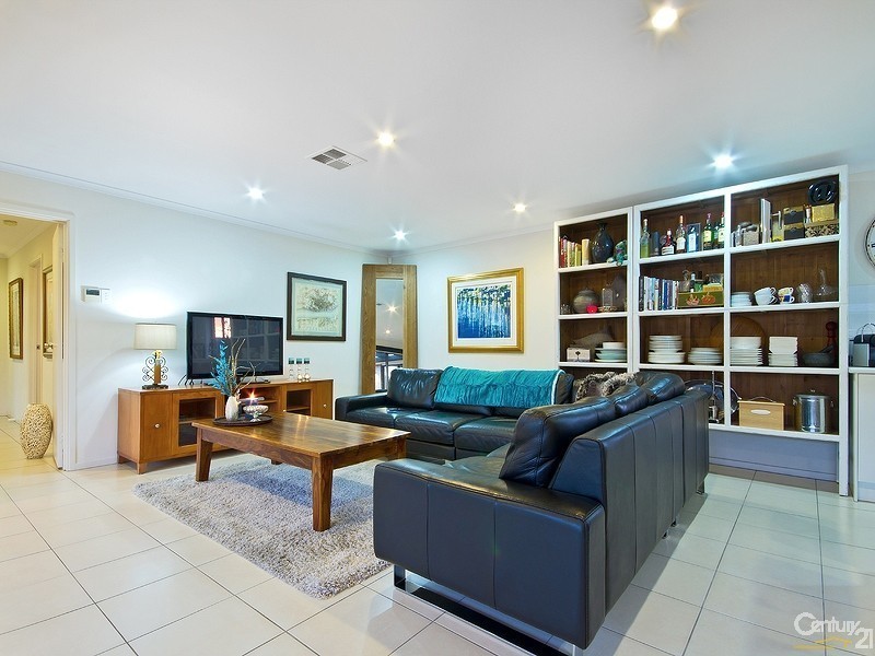 18 Wild Orchid Avenue, Aldinga Beach SA 5173