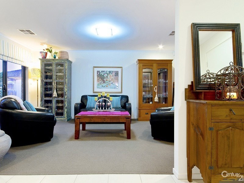 18 Wild Orchid Avenue, Aldinga Beach SA 5173