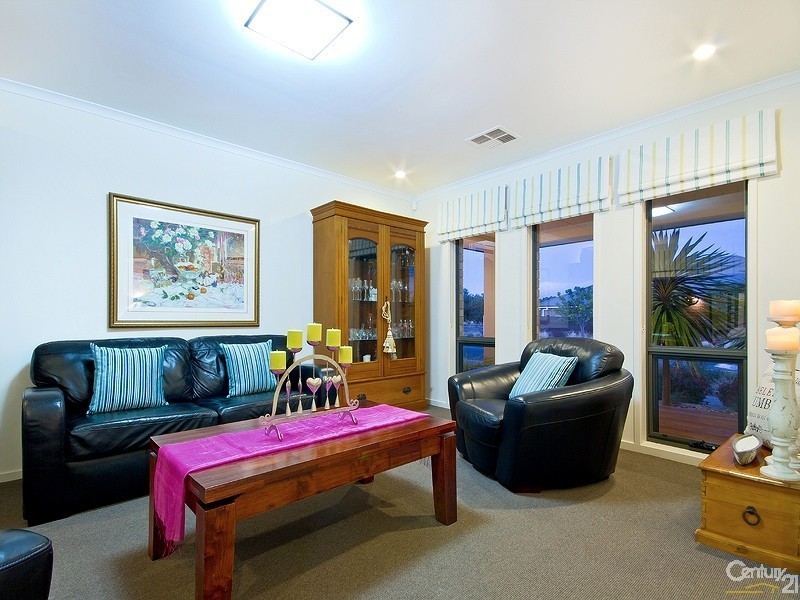 18 Wild Orchid Avenue, Aldinga Beach SA 5173