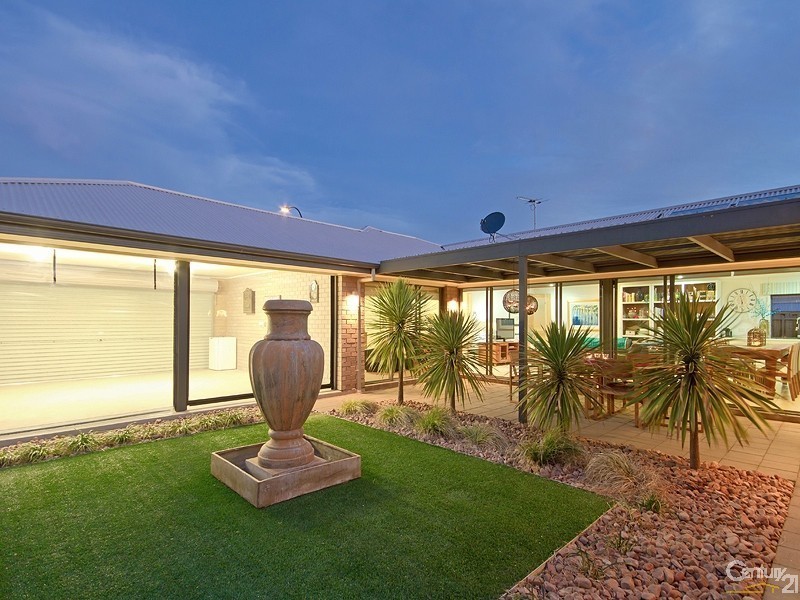 18 Wild Orchid Avenue, Aldinga Beach SA 5173