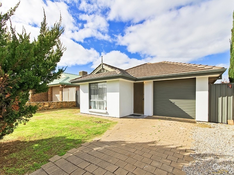 5 Cameron Road, Aldinga Beach SA 5173