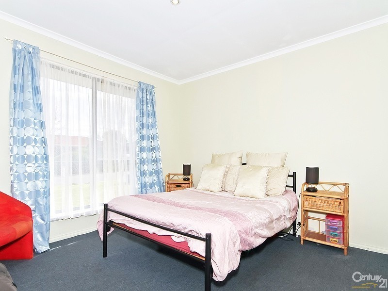 5 Cameron Road, Aldinga Beach SA 5173