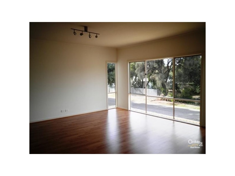 11 Symonds Street, Aldinga Beach SA 5173