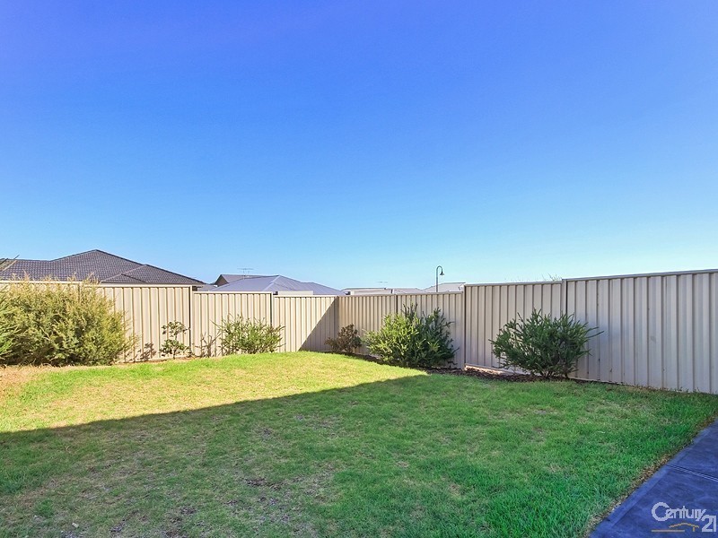 32 Oriana Drive, Sellicks Beach SA 5174