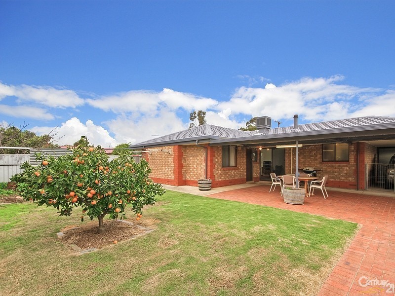 17 Jaguar Avenue, Port Willunga SA 5173
