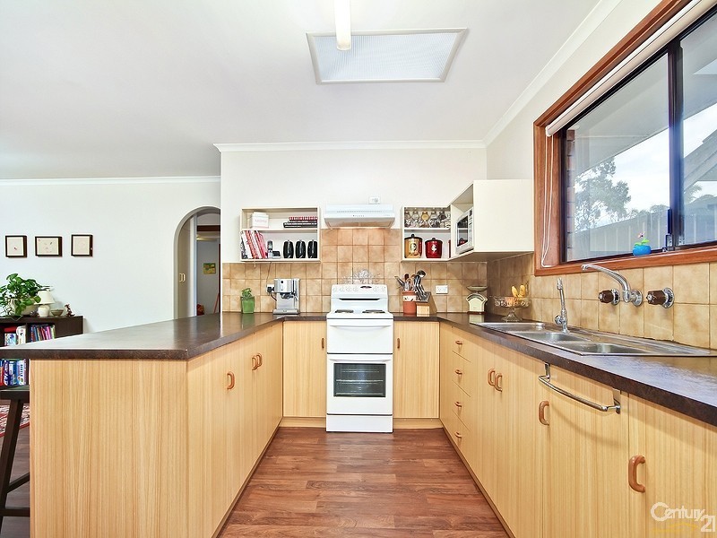 17 Jaguar Avenue, Port Willunga SA 5173