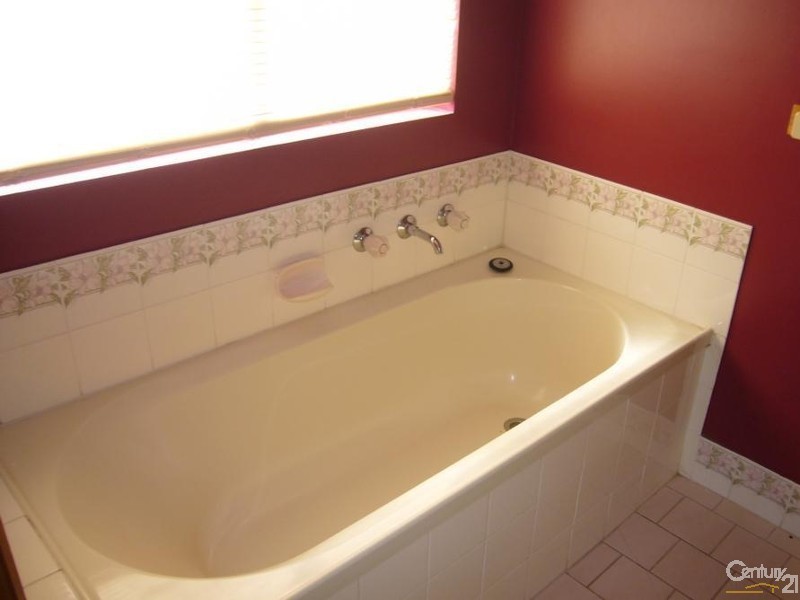 61 Rowley Road, Aldinga Beach SA 5173