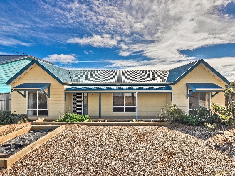 15 Aberdeen Street, Sellicks Beach SA 5174